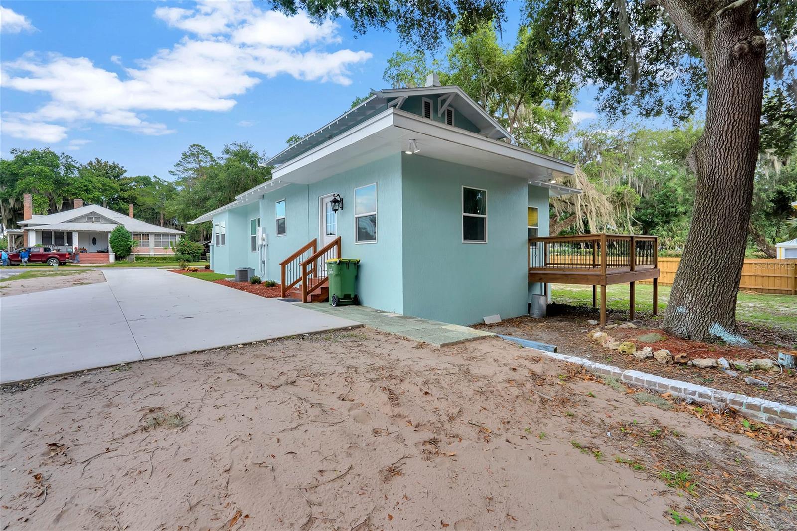 LEESBURG GAMBLE COTTRELL - Residential Lease