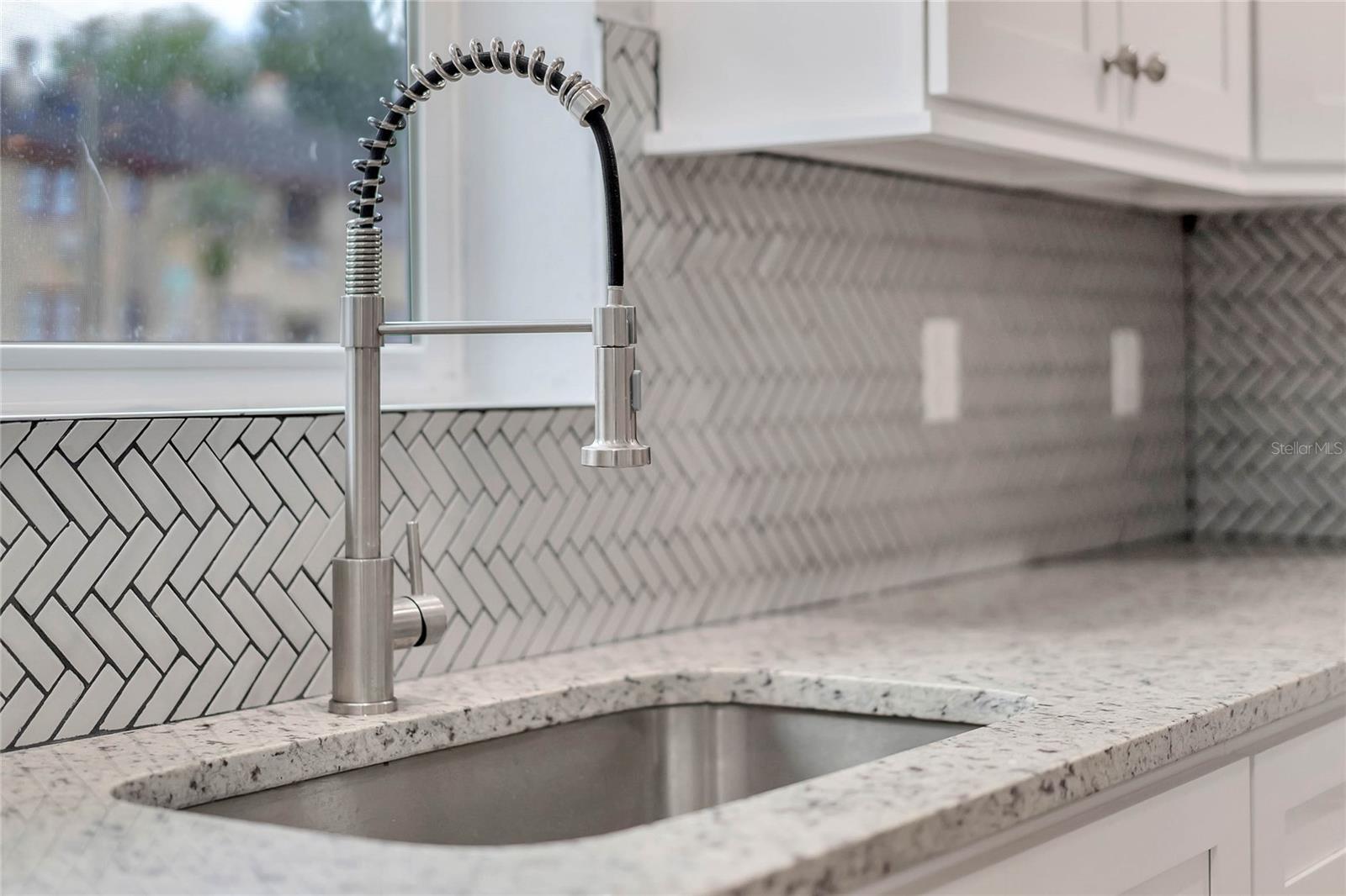 LEESBURG GAMBLE COTTRELL - Residential Lease