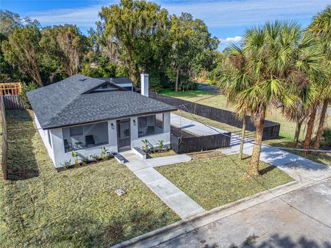 215 N SALEM STREET EUSTIS FL 32726
