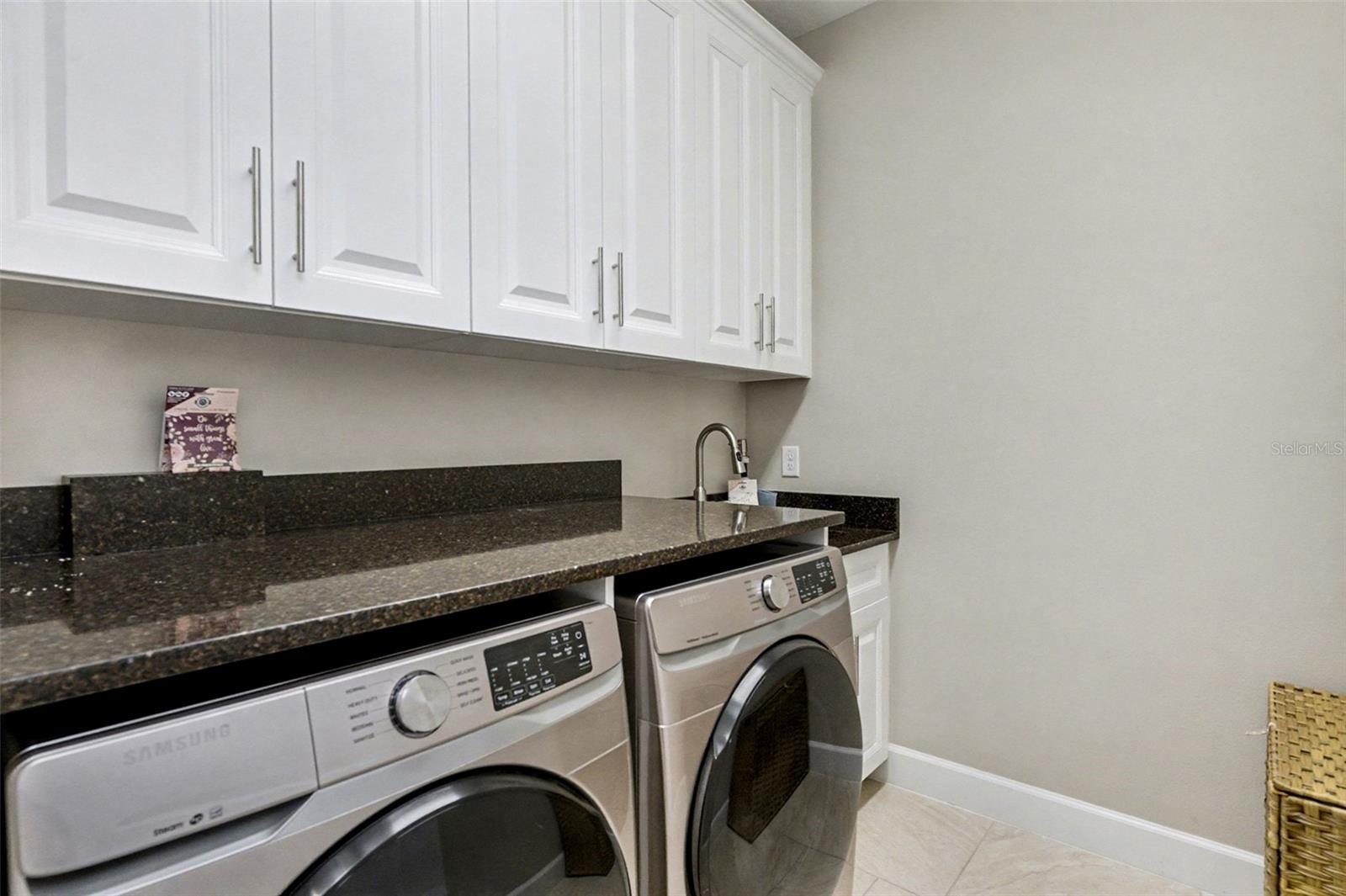 VALENCIA DEL SOL PH 1 - Residential