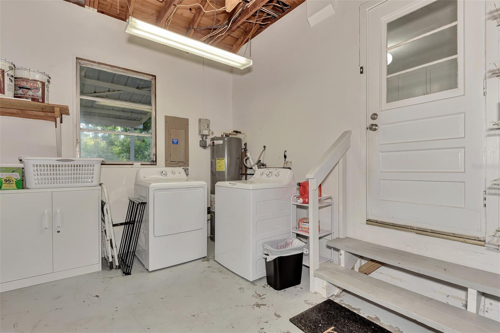 MIDWOOD MANOR - Residential Lease