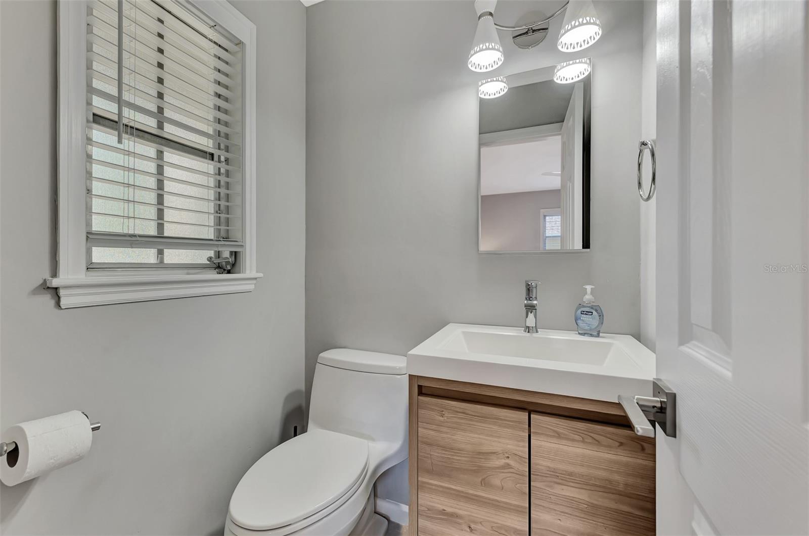 MIDWOOD MANOR - Residential Lease