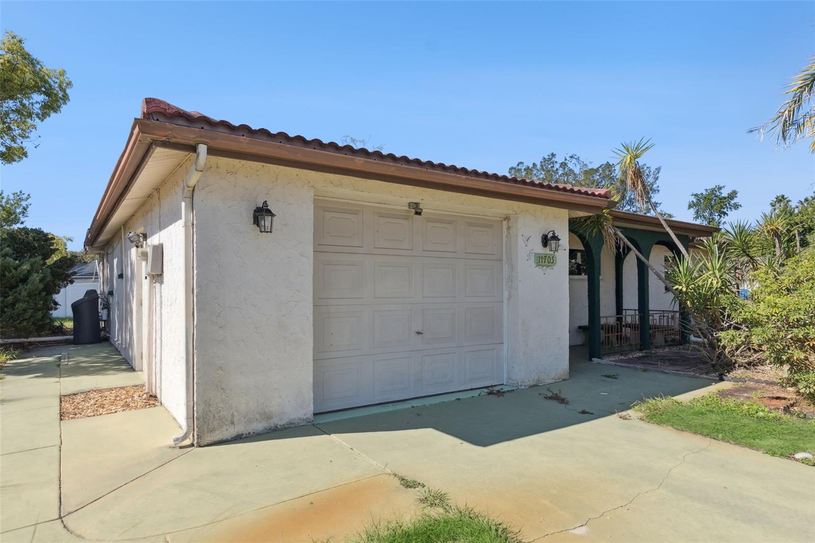 GULF HIGHLANDS - Residential