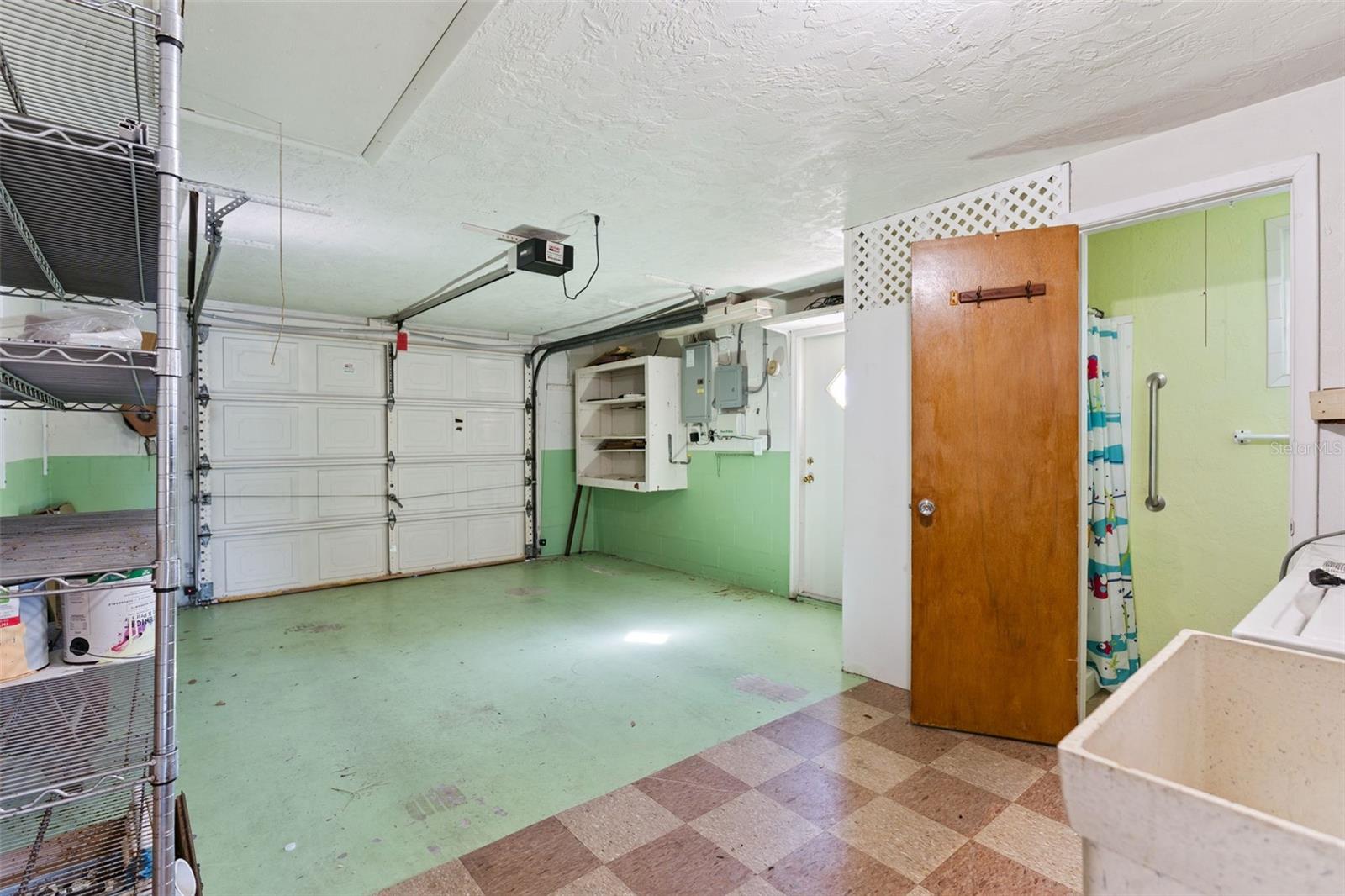 GULF HIGHLANDS - Residential