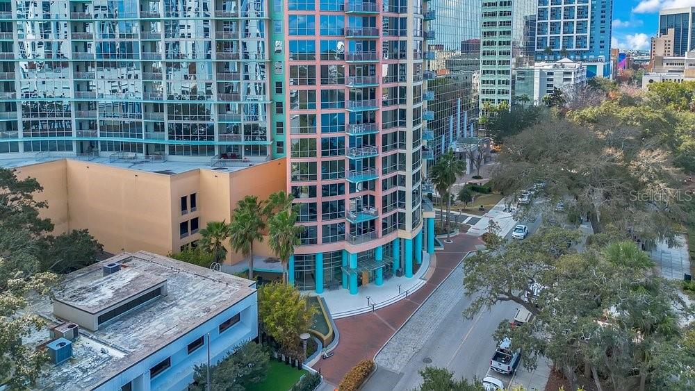 WAVERLY/LK EOLA - Residential