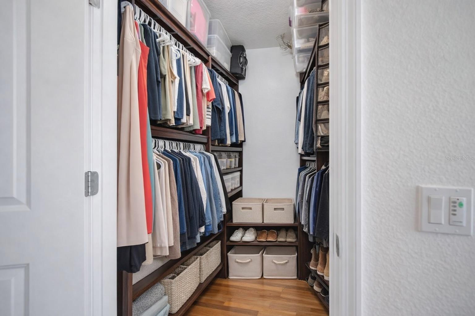 WAVERLY/LK EOLA - Residential