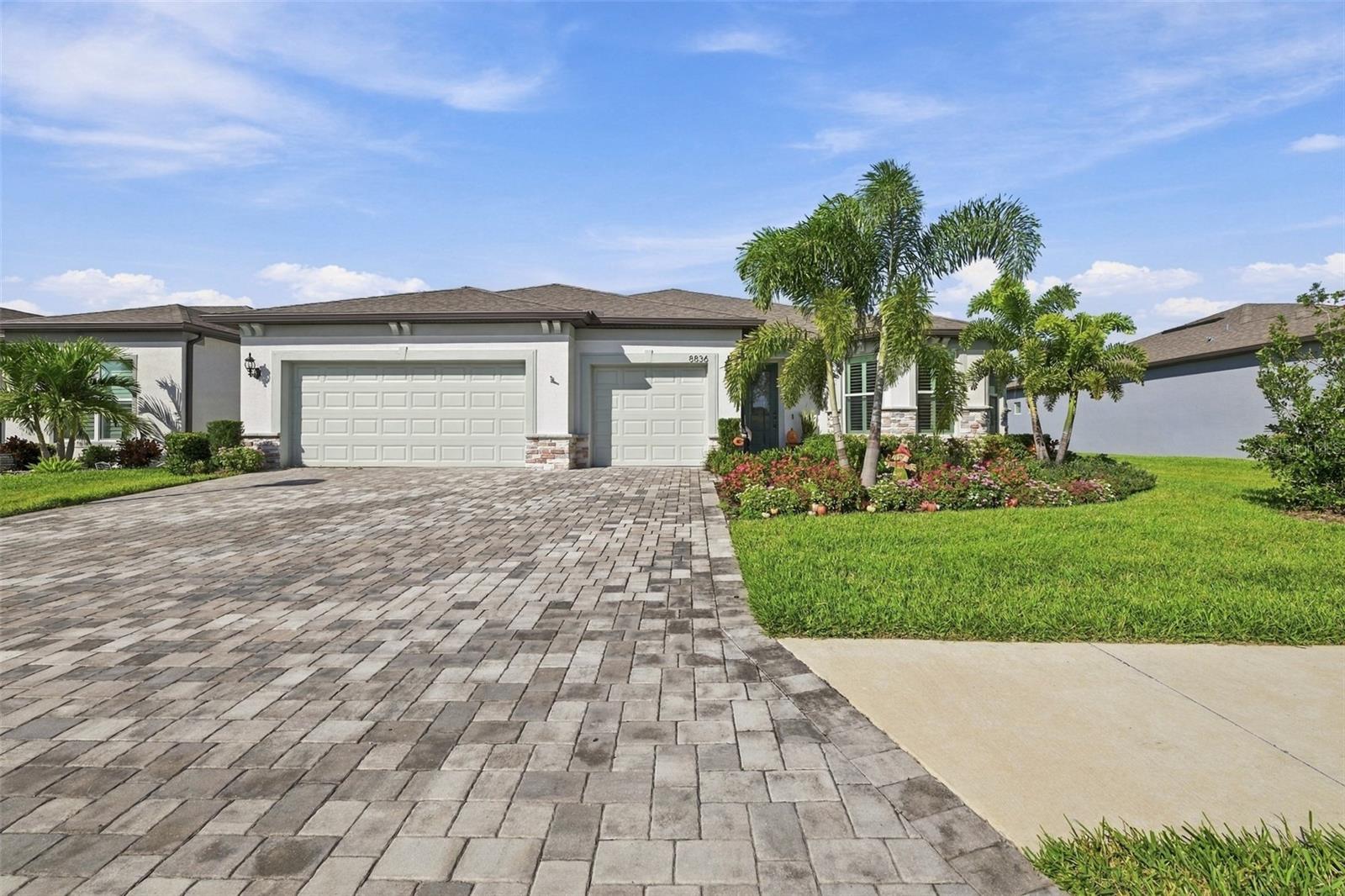8836 COASTAL KEY WAY