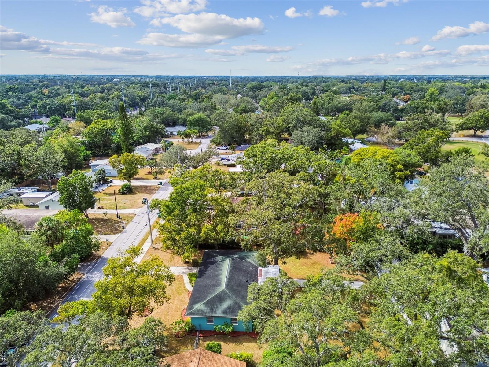 GOLFLAND OF TAMPAS NORTH SIDE - Residential