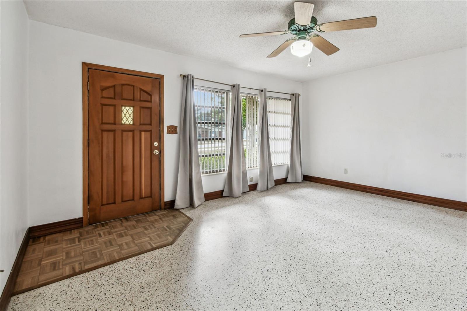 GOLFLAND OF TAMPAS NORTH SIDE - Residential