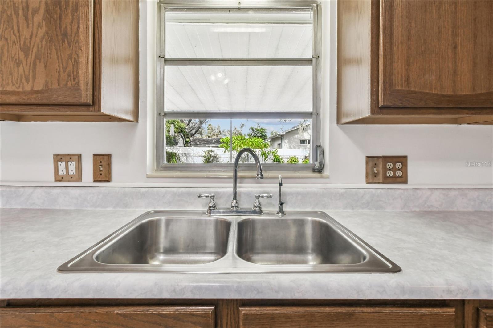 GOLFLAND OF TAMPAS NORTH SIDE - Residential