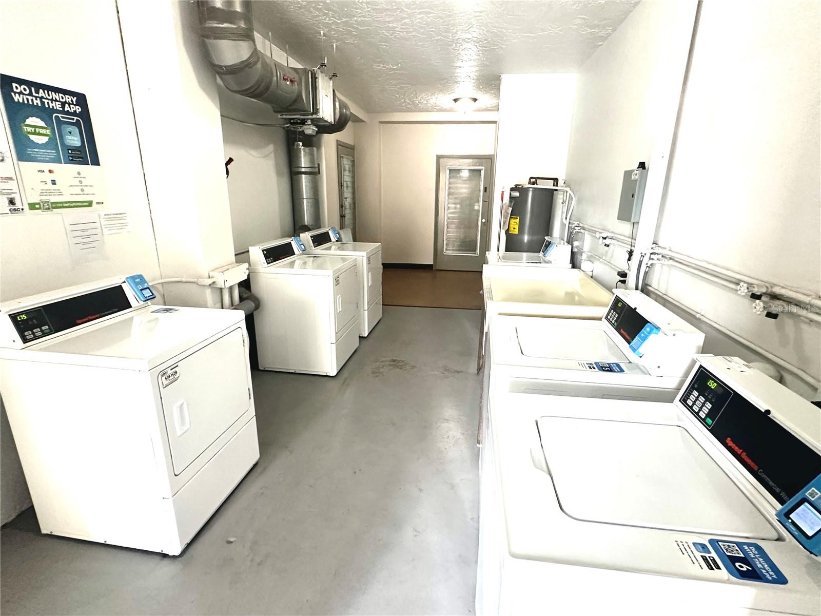 ON TOP OF THE WORLD - Residential