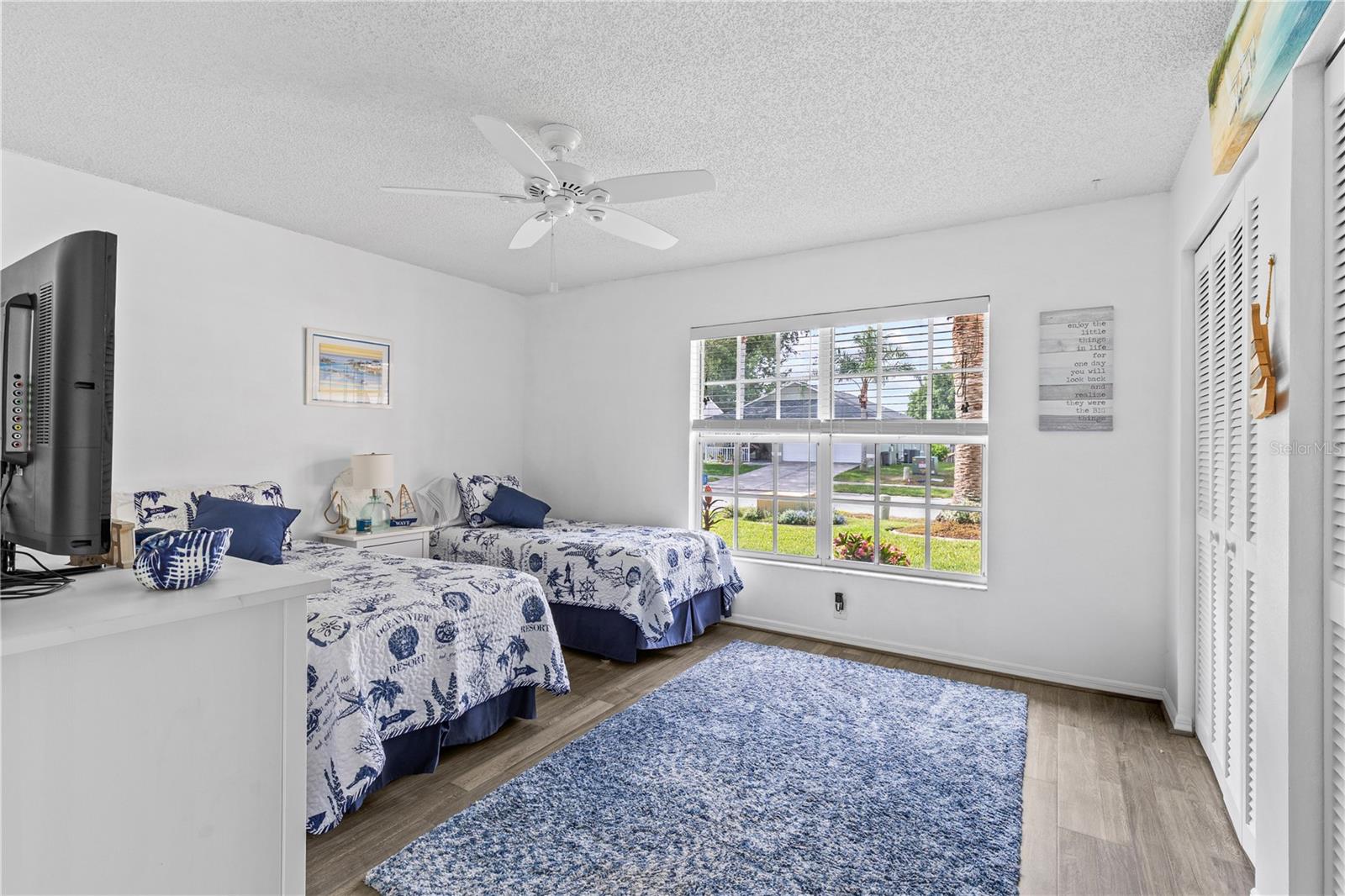 WOOD VIEW AT MEADOW OAKS - Residential