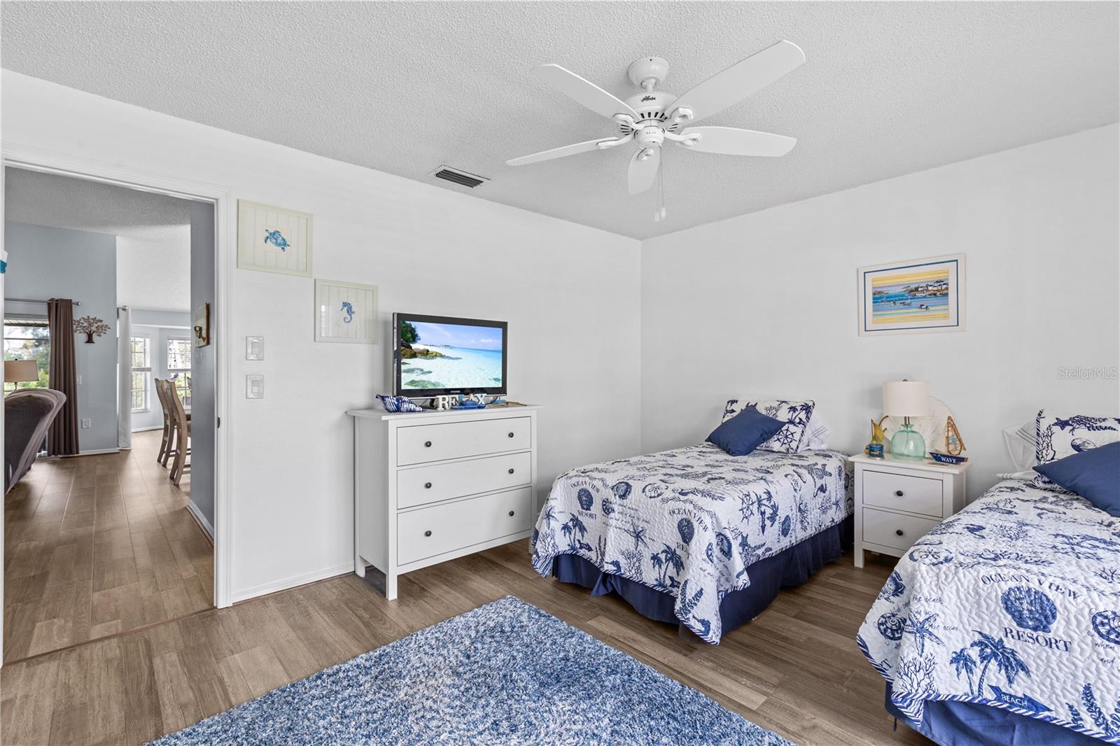 WOOD VIEW AT MEADOW OAKS - Residential