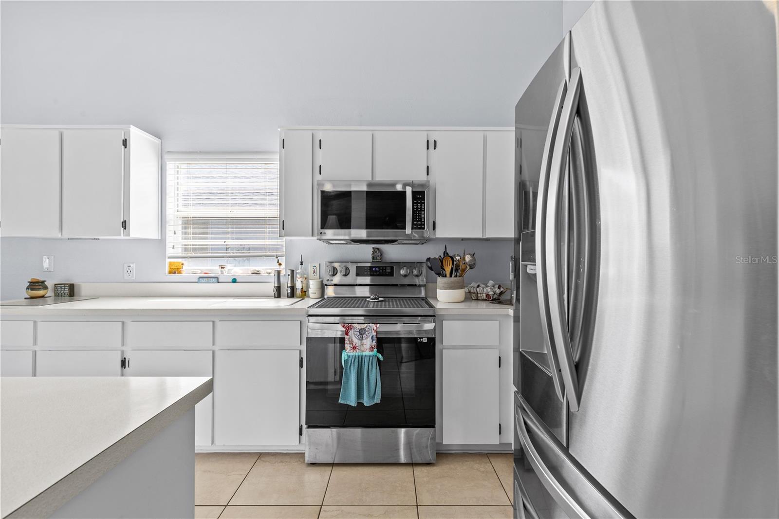 WOOD VIEW AT MEADOW OAKS - Residential