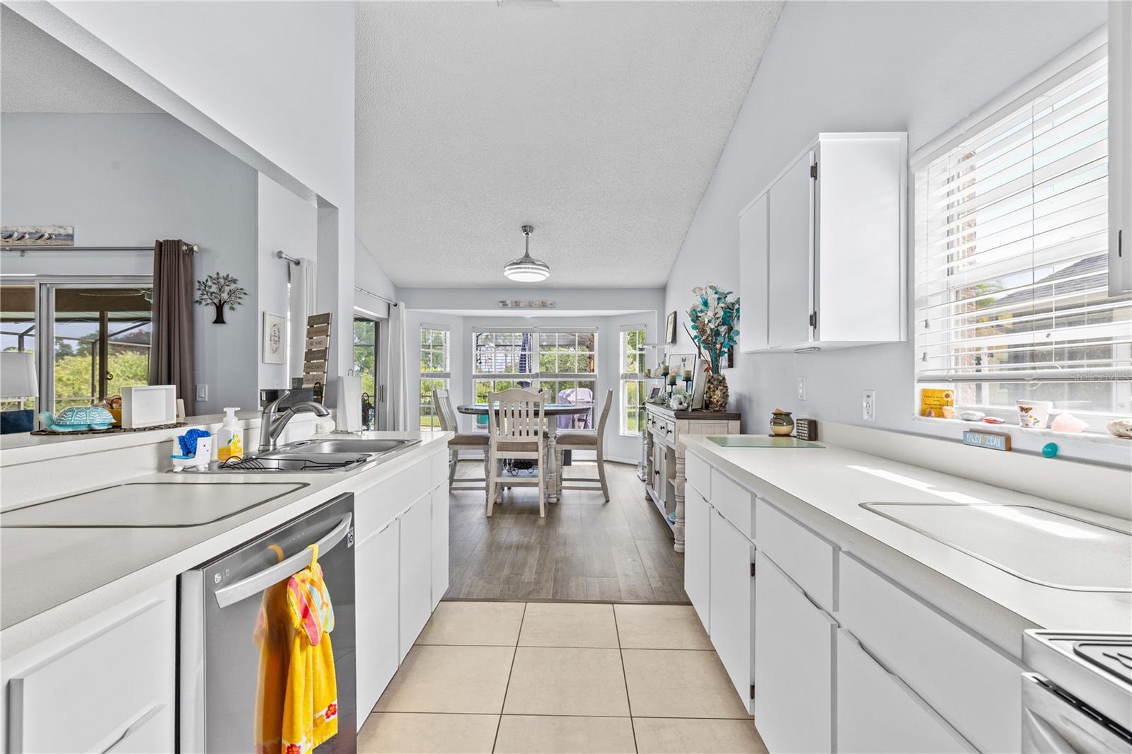 WOOD VIEW AT MEADOW OAKS - Residential