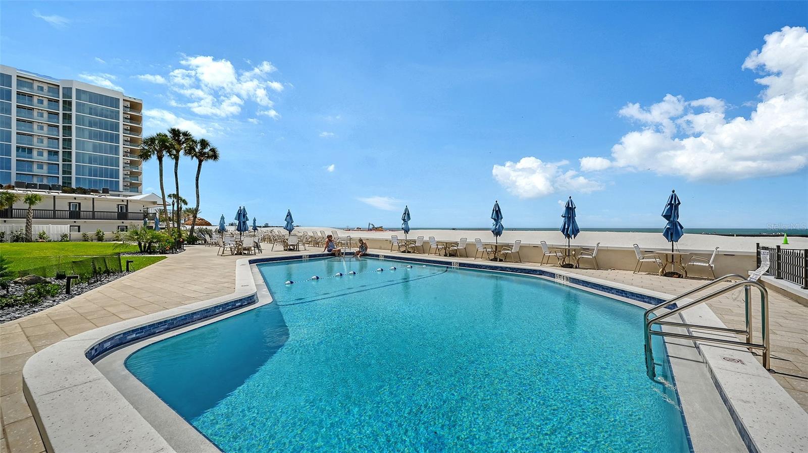 800 BENJAMIN FRANKLIN DRIVE 202