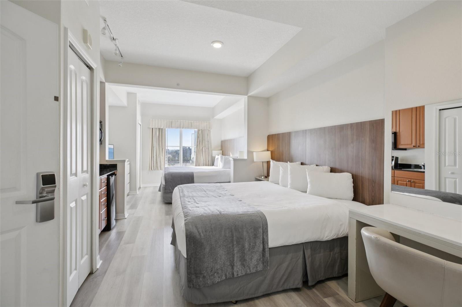 POINT ORLANDO RESORT CONDOMINIUM PHASE 1 9512/3560 - Residential