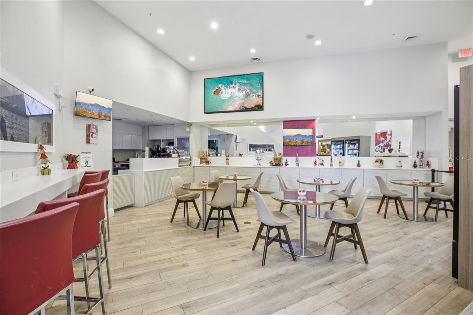 POINT ORLANDO RESORT CONDOMINIUM PHASE 1 9512/3560 - Residential