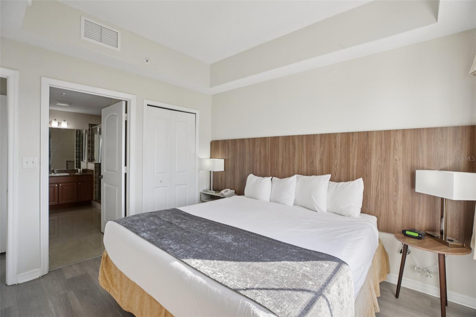 POINT ORLANDO RESORT CONDOMINIUM PHASE 1 9512/3560 - Residential