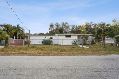 Photo of 9310 Kiowa Dr, New Port Richey, FL 34654 (MLS # W7881047)