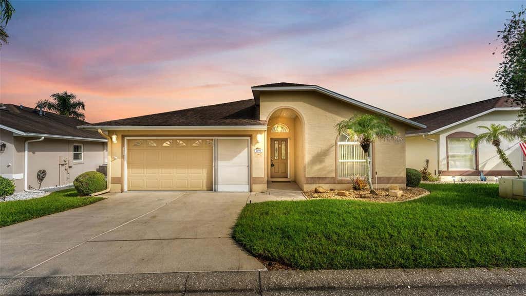 Photo of 2191 Silver Re Drive, Lakeland, FL 33810 (MLS # L4964426)
