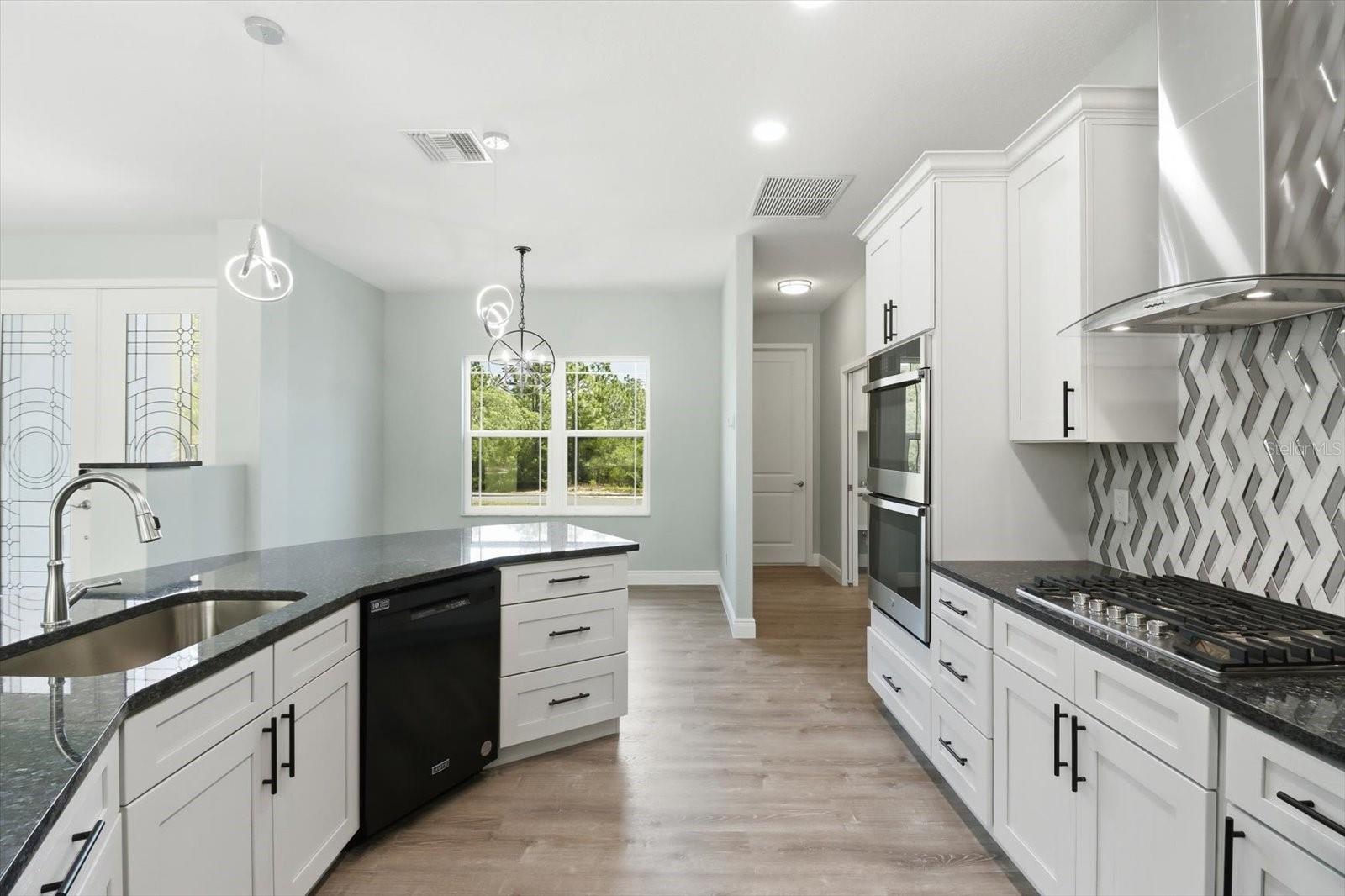 PINE RIDGE UNIT 03 - Residential
