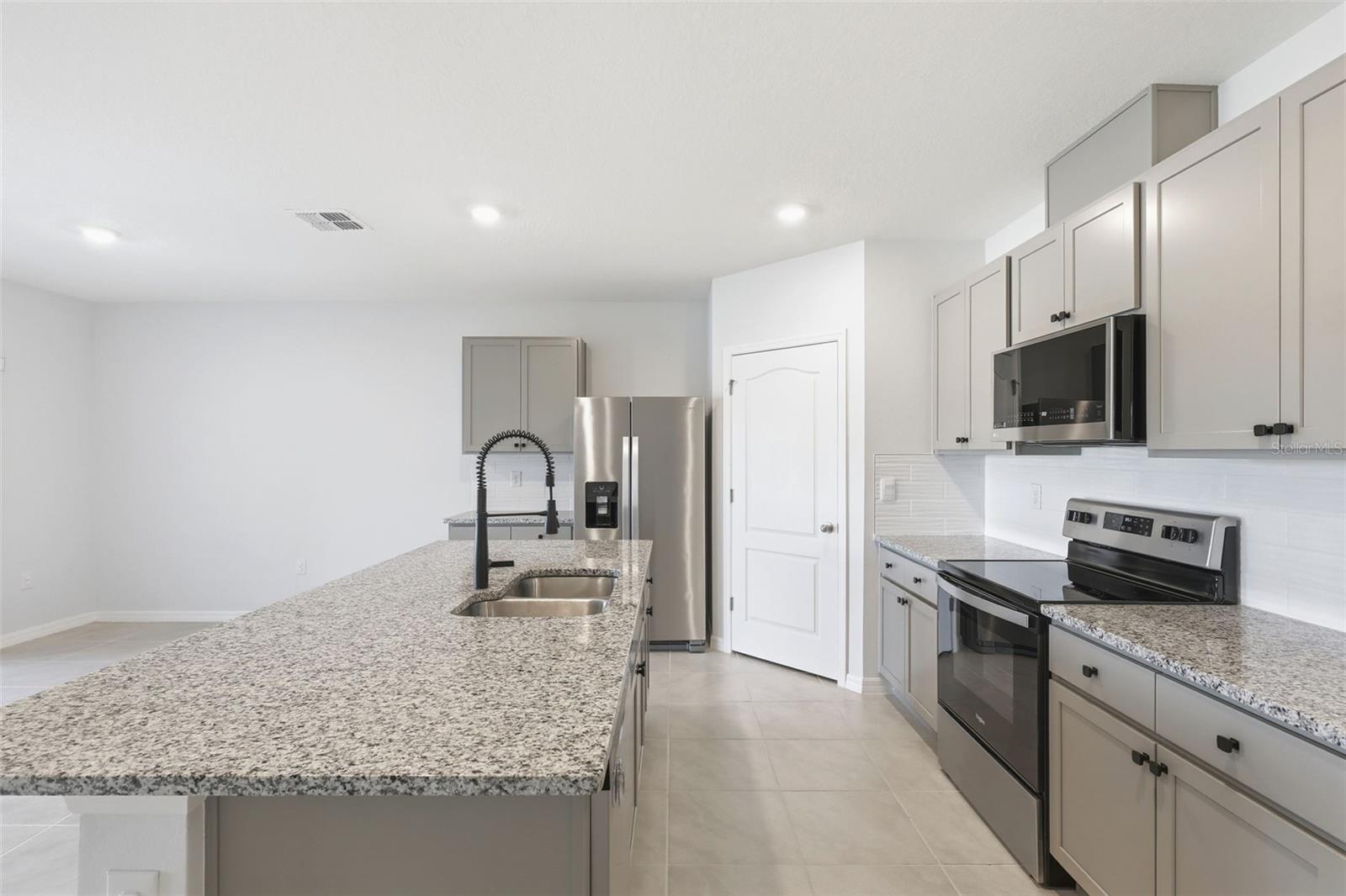 COASTAL WOODS UN D - Residential