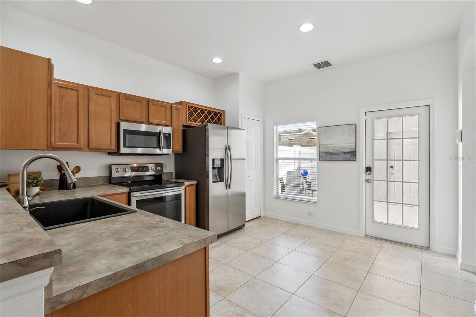 AVALON PARK VILLAGE 6 - Residential