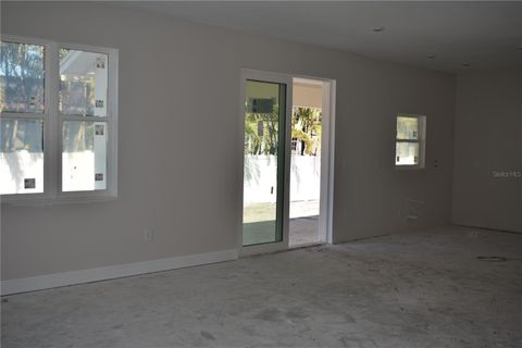 A home in TAMPA