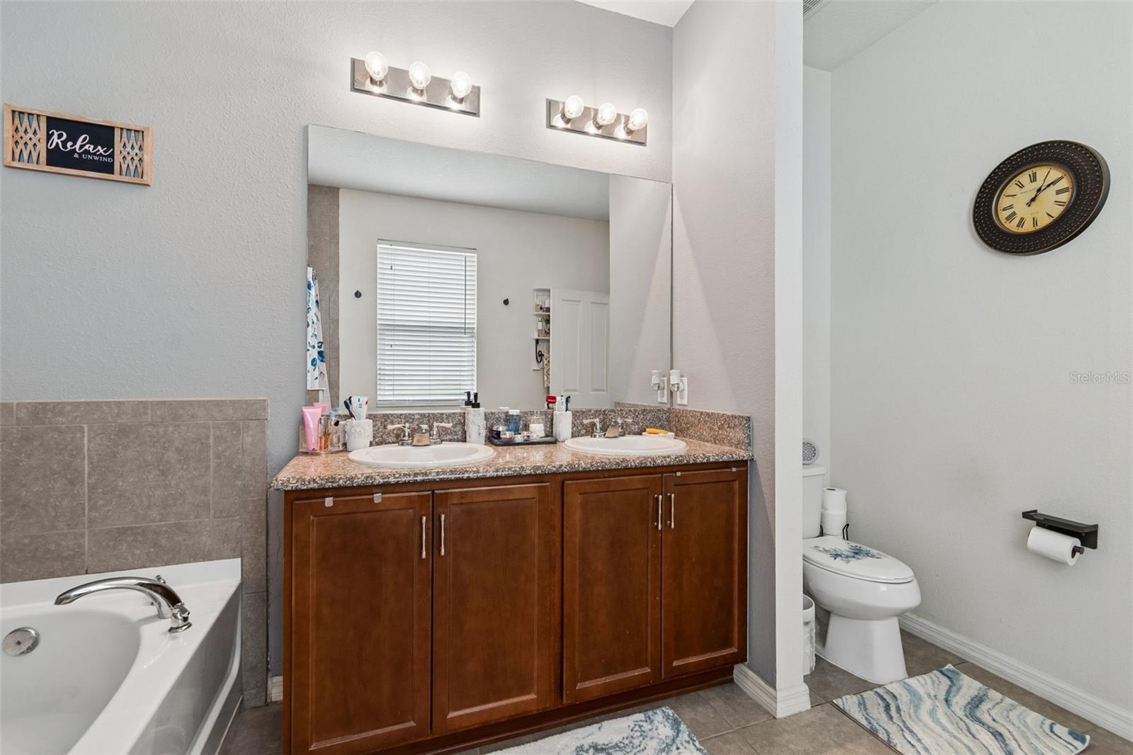 MEDFORD LAKES PH 1 - Residential