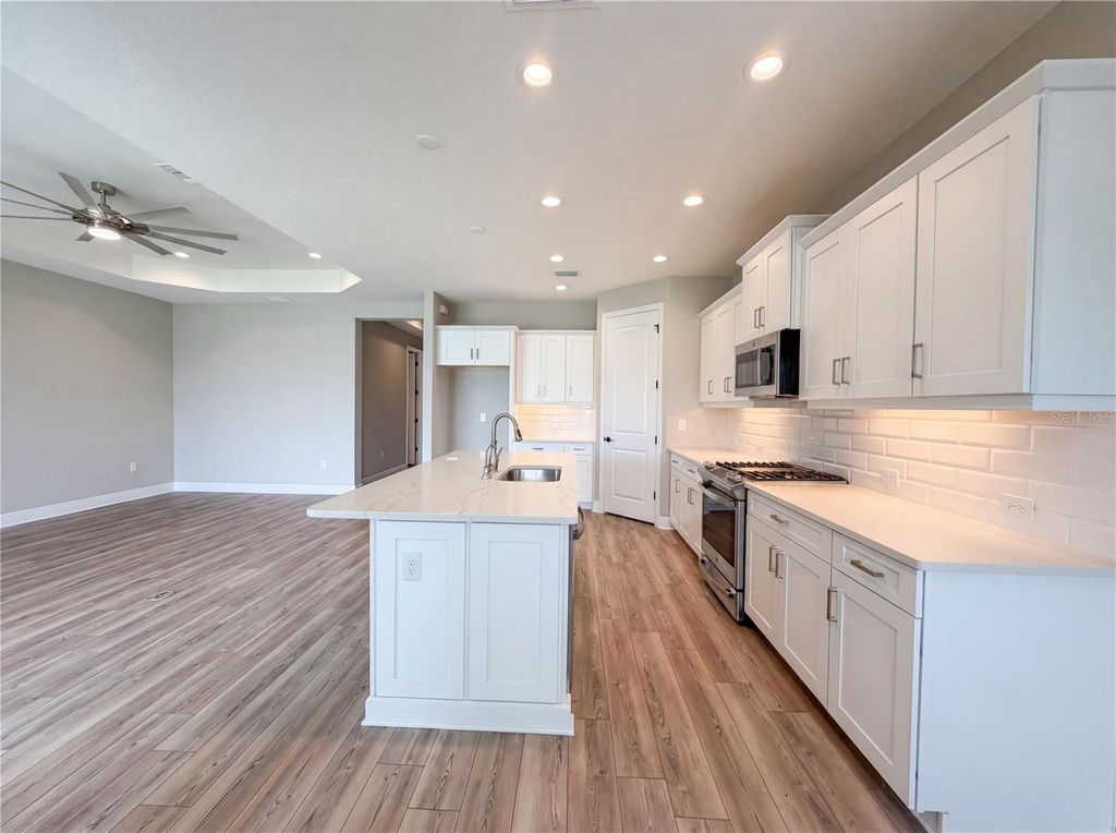 Photo of 10710 Falling Leaf Court, Parrish, FL 34219 (MLS # O6410758)