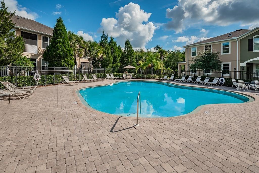 SOUTH HAMPTON - Residential Lease