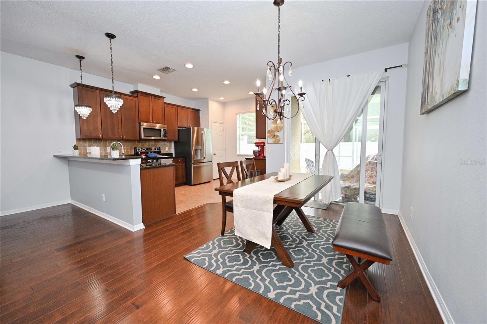 SOUTH HAMPTON - Residential Lease