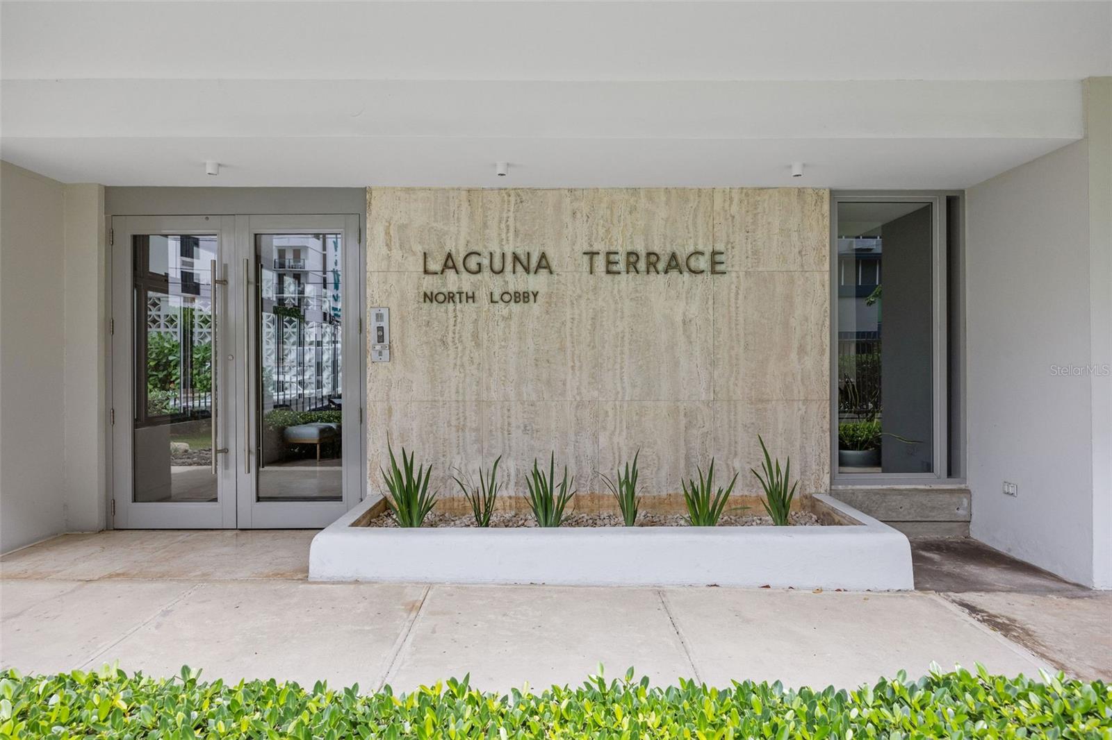 LAGUNA TERRACE - Residential