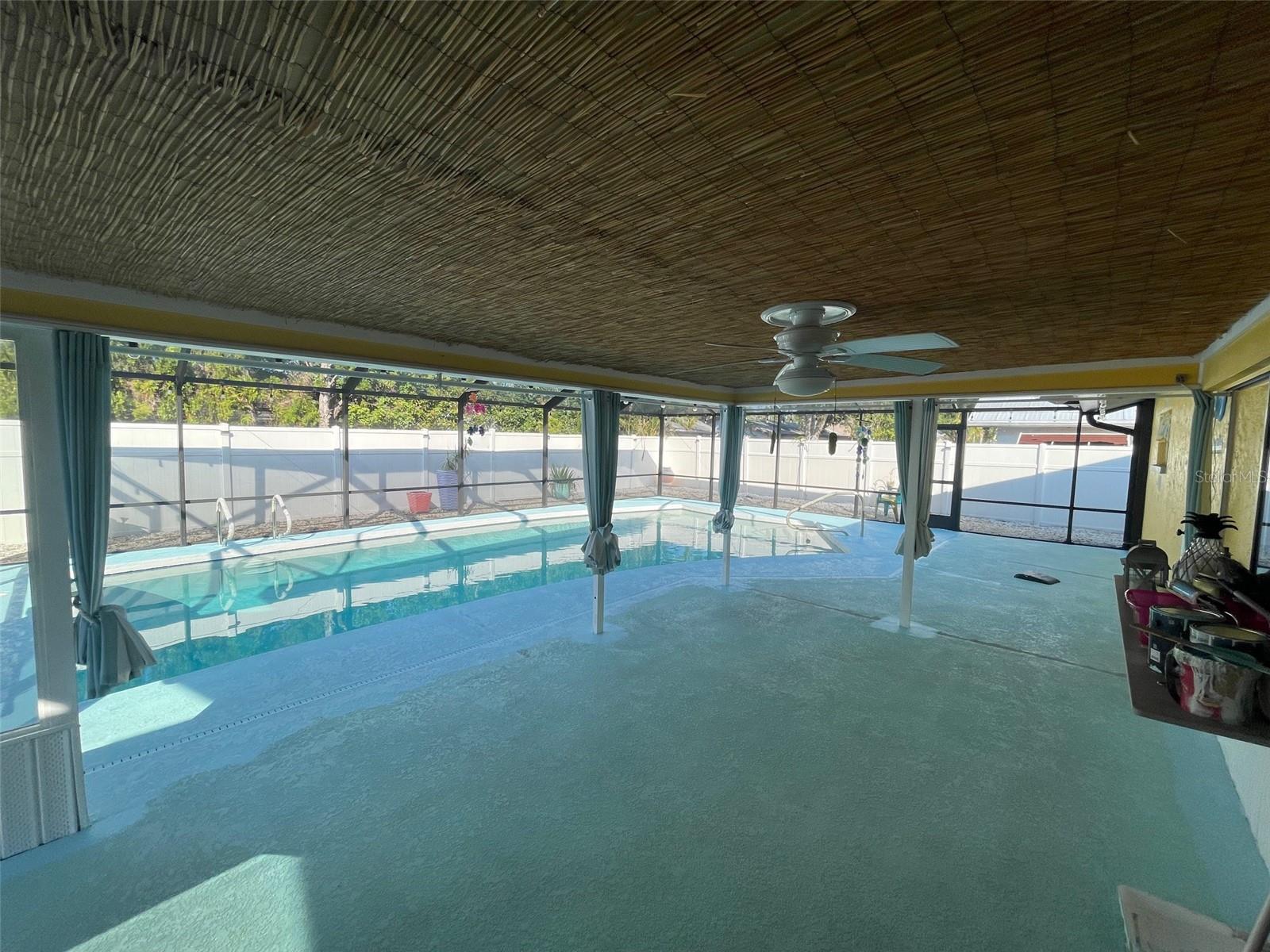 SPANISH PARK 1ST ADD - Residential Lease