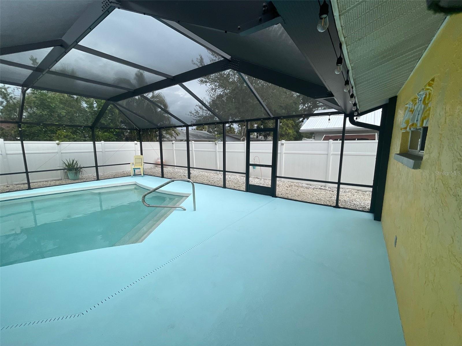 SPANISH PARK 1ST ADD - Residential Lease