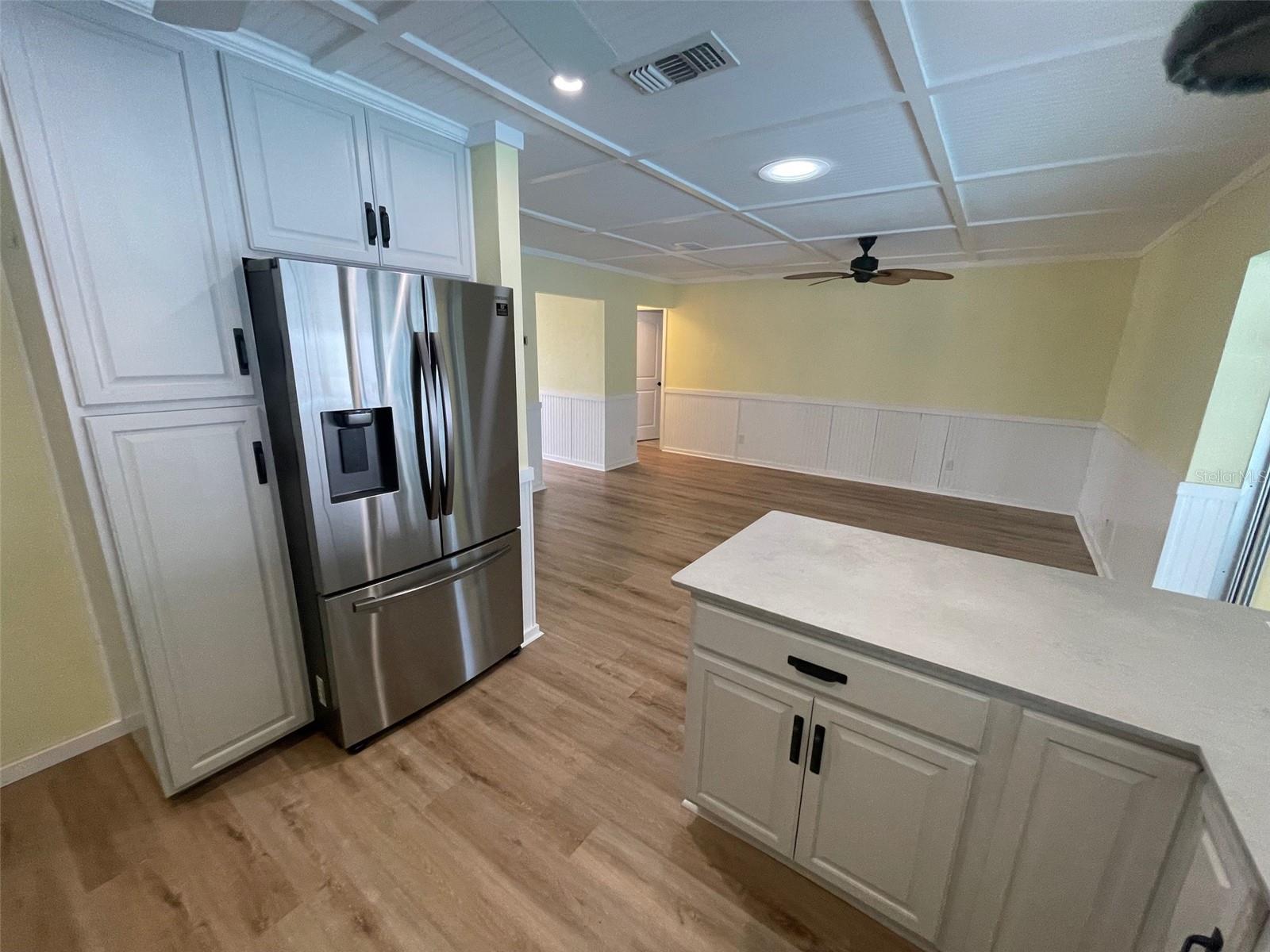 SPANISH PARK 1ST ADD - Residential Lease