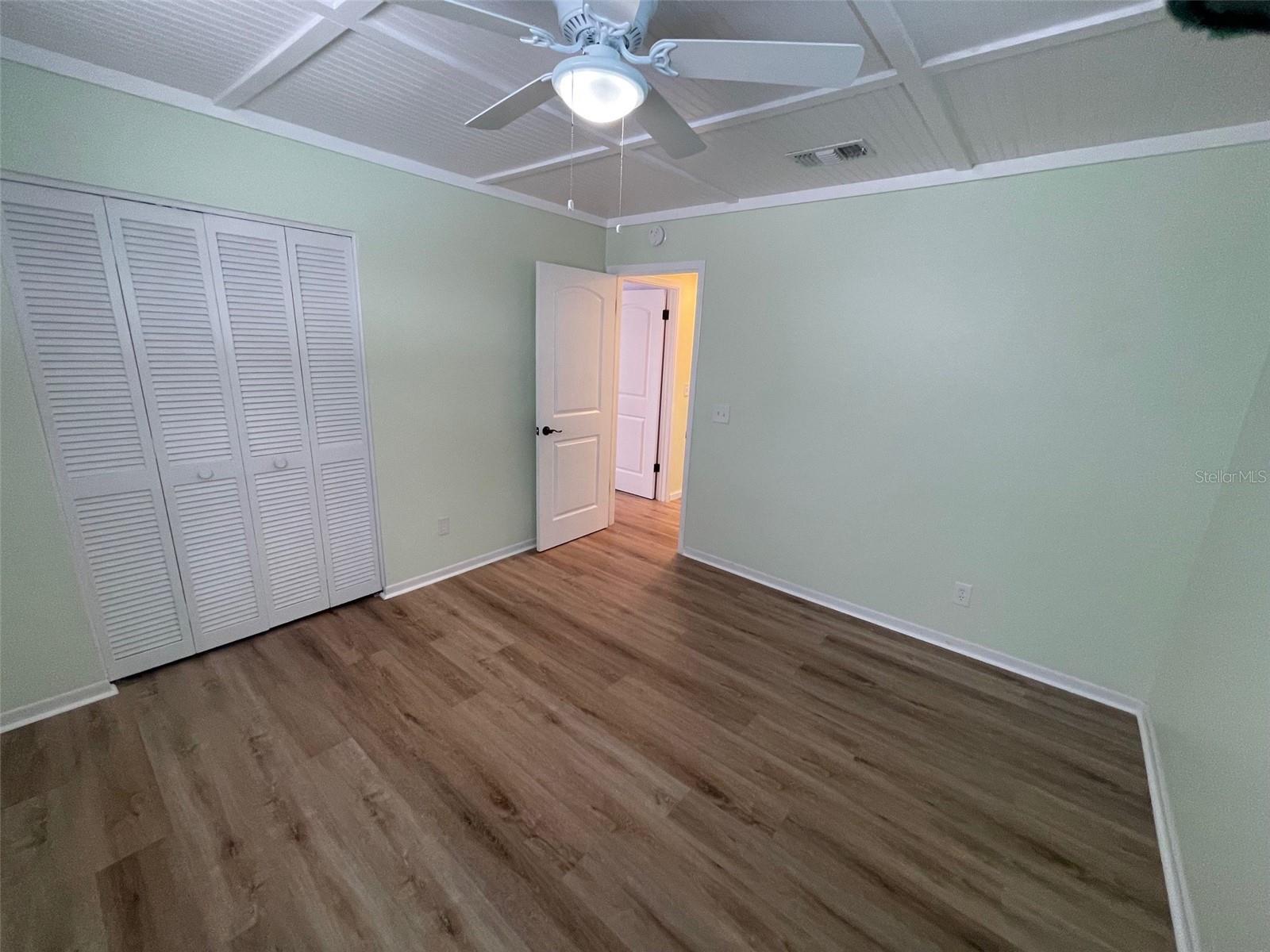 SPANISH PARK 1ST ADD - Residential Lease