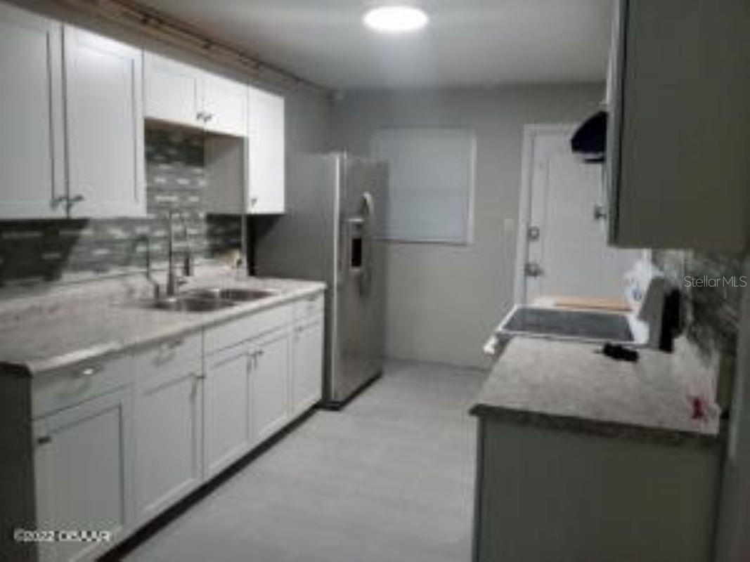 OAKWOOD PARK BLK 27 DAYTONA - Residential Lease