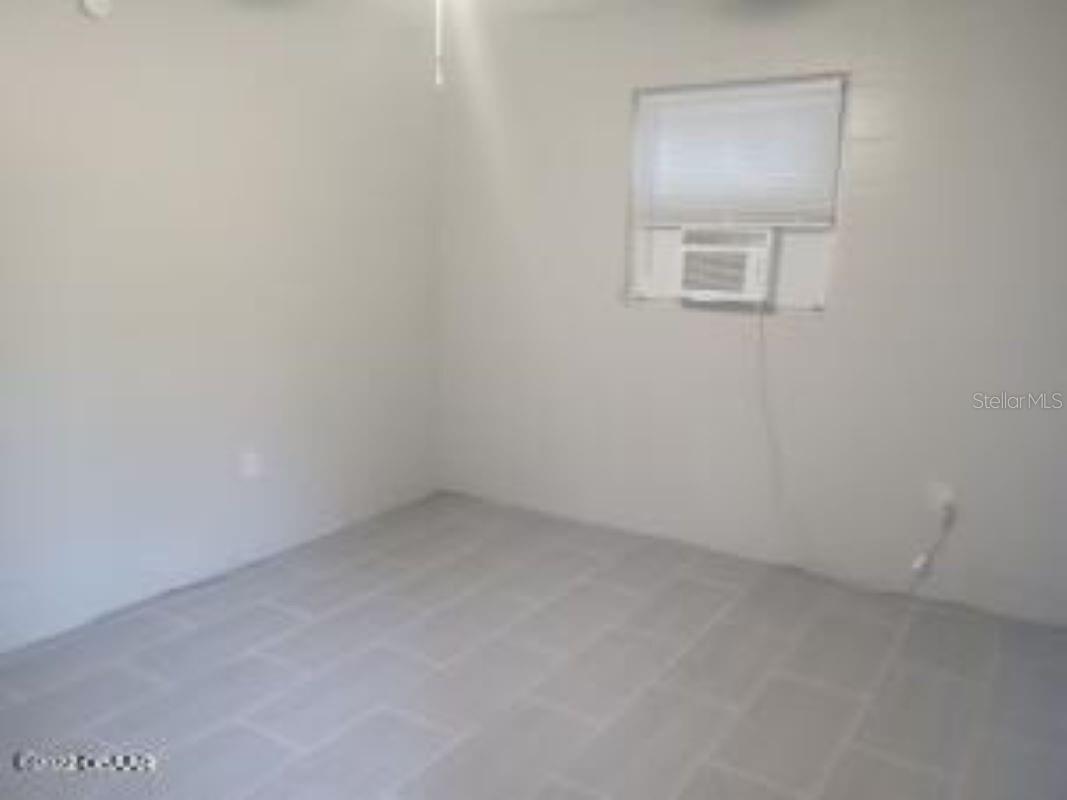 OAKWOOD PARK BLK 27 DAYTONA - Residential Lease