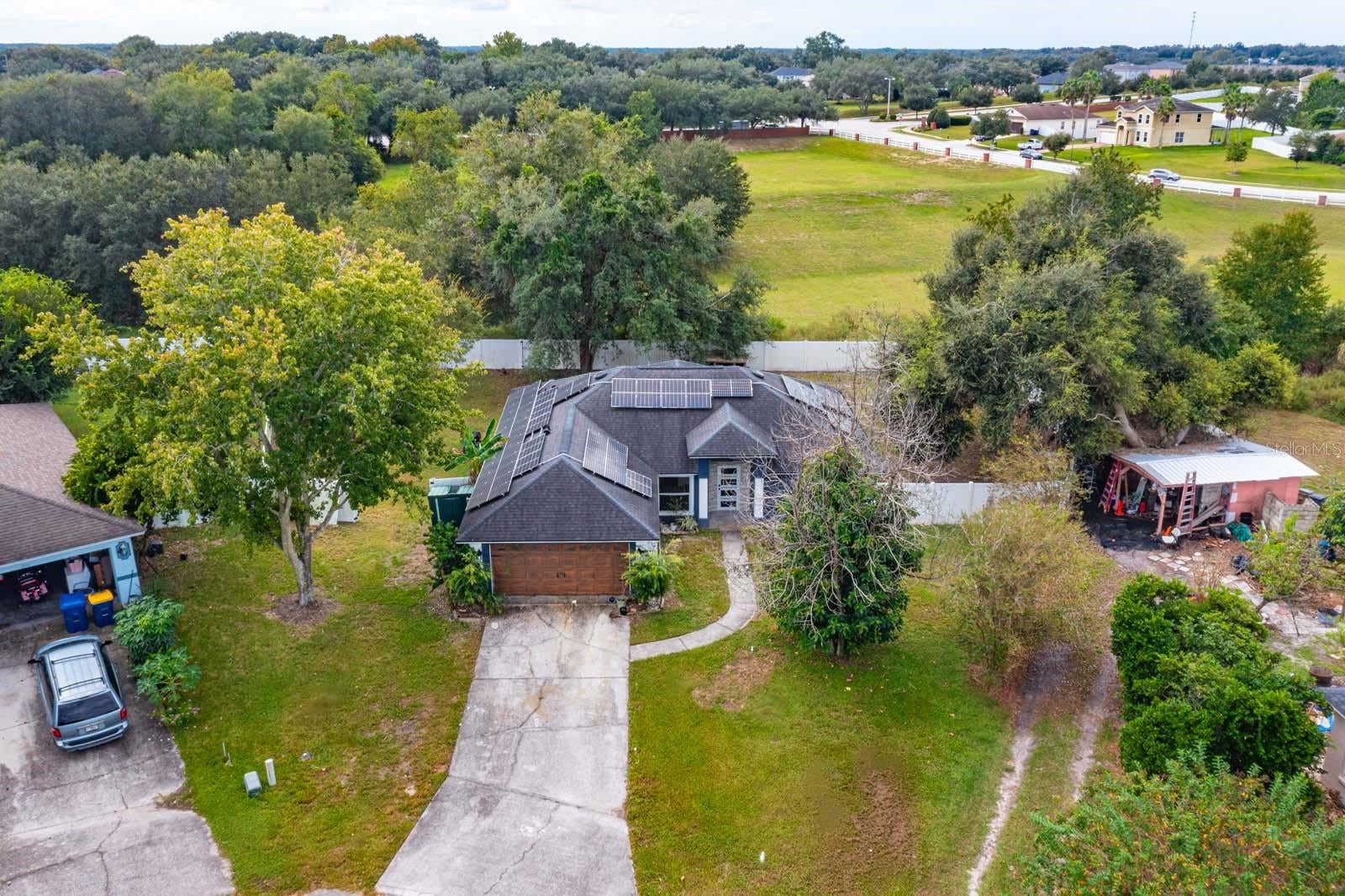 3905 WHISPERING PINE COURT