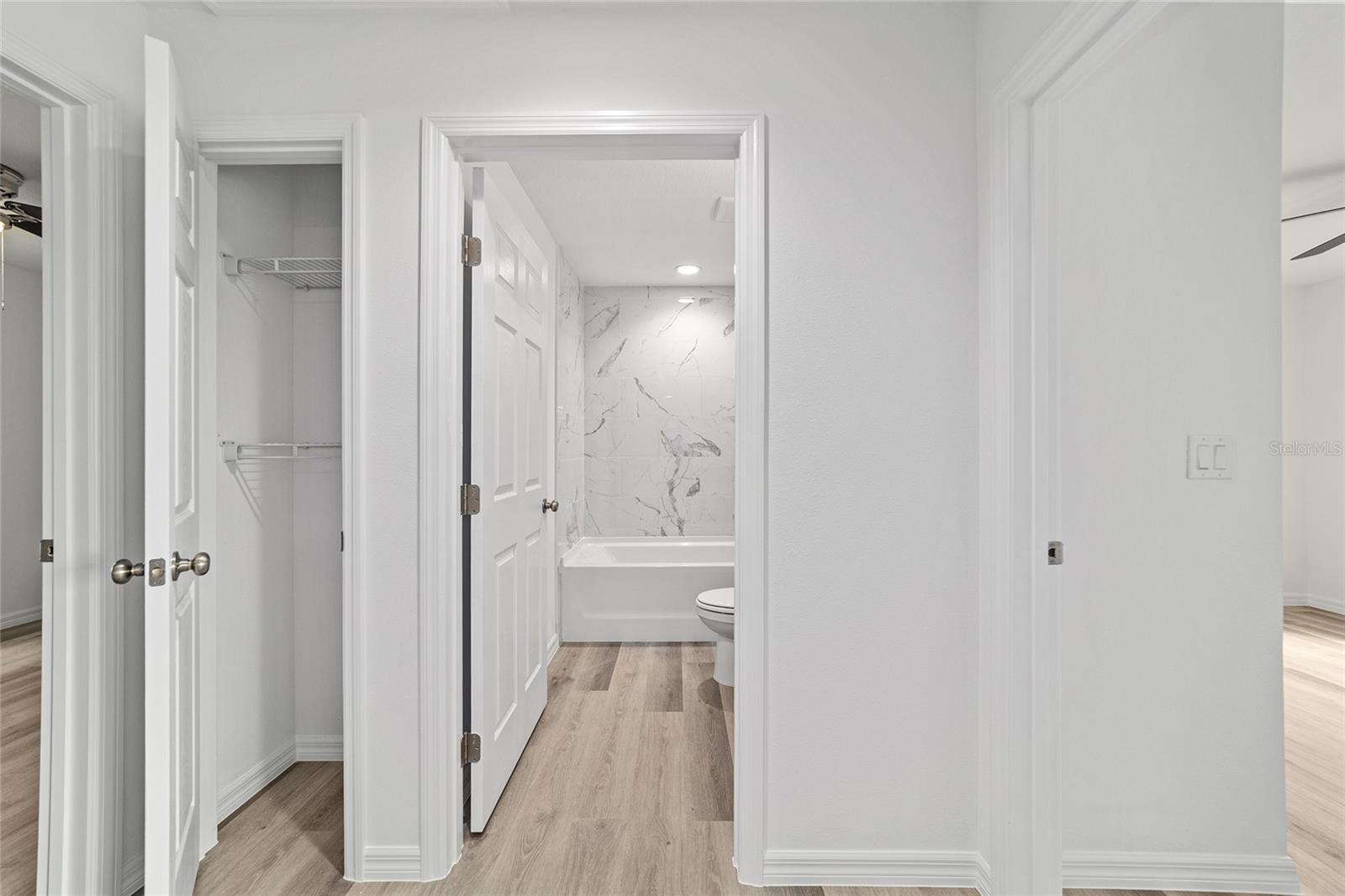 SILVER SPGS SHORES - Residential