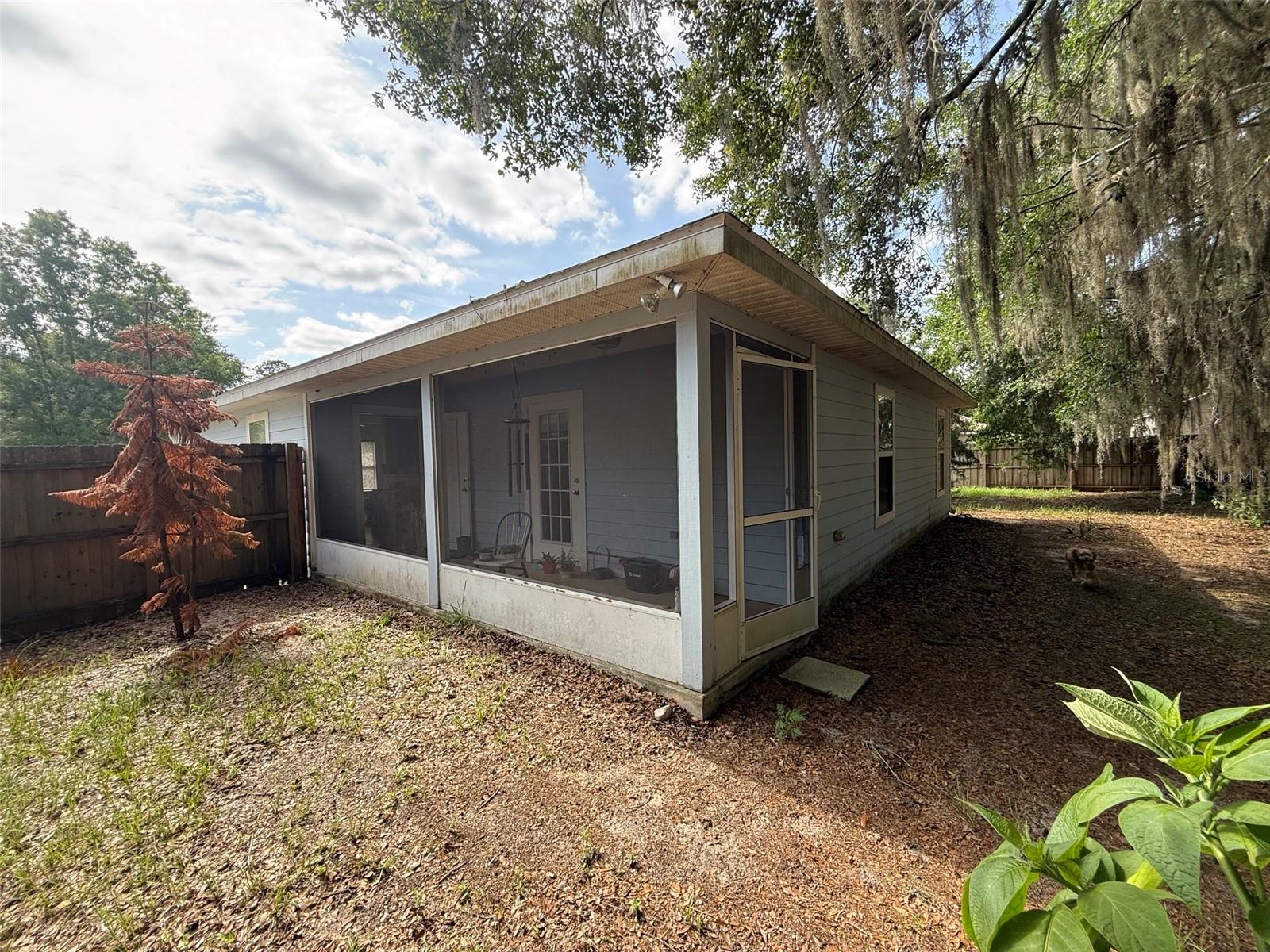 406 NE 45TH TERRACE