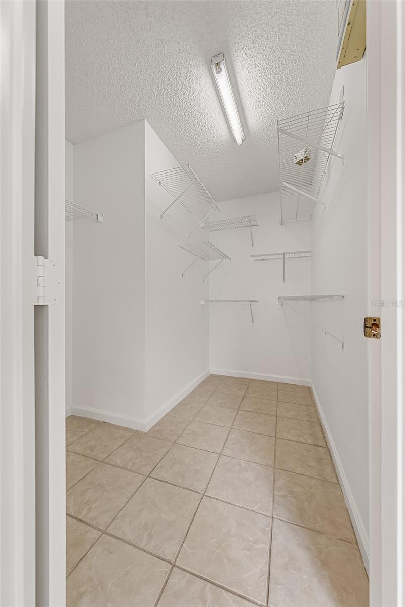 HIGHLANDS OF LAKE MARY - Residential