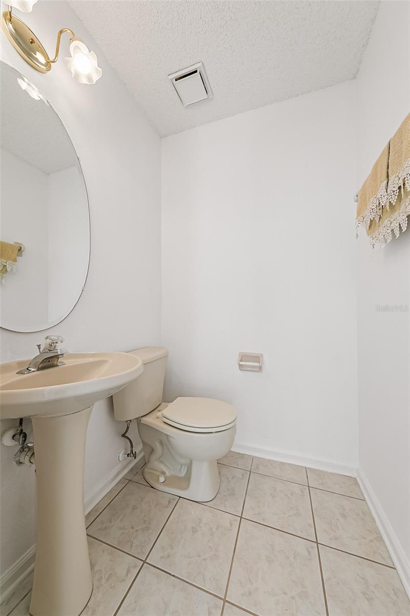 HIGHLANDS OF LAKE MARY - Residential