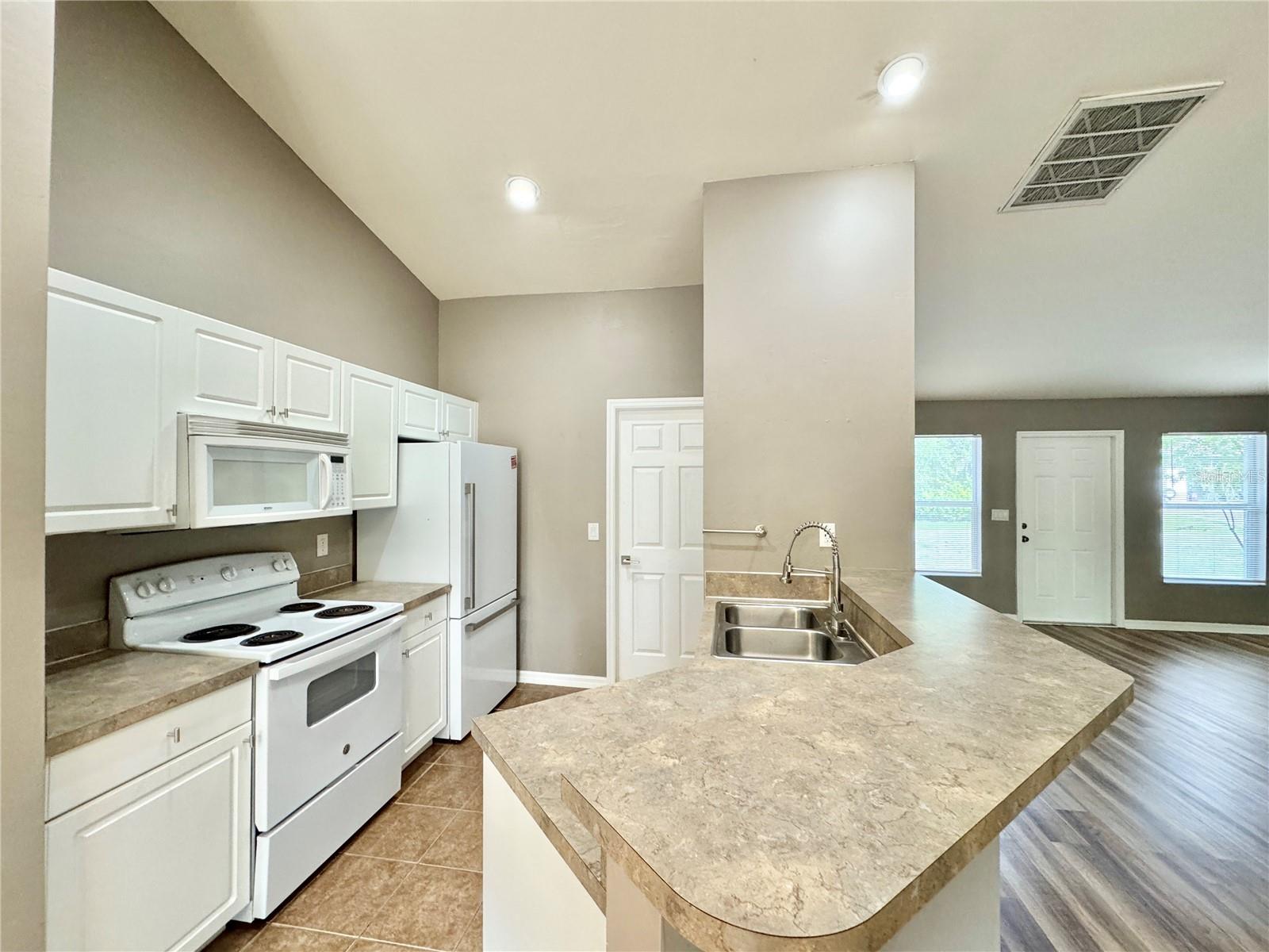 PORT CHARLOTTE SUB 25 - Residential