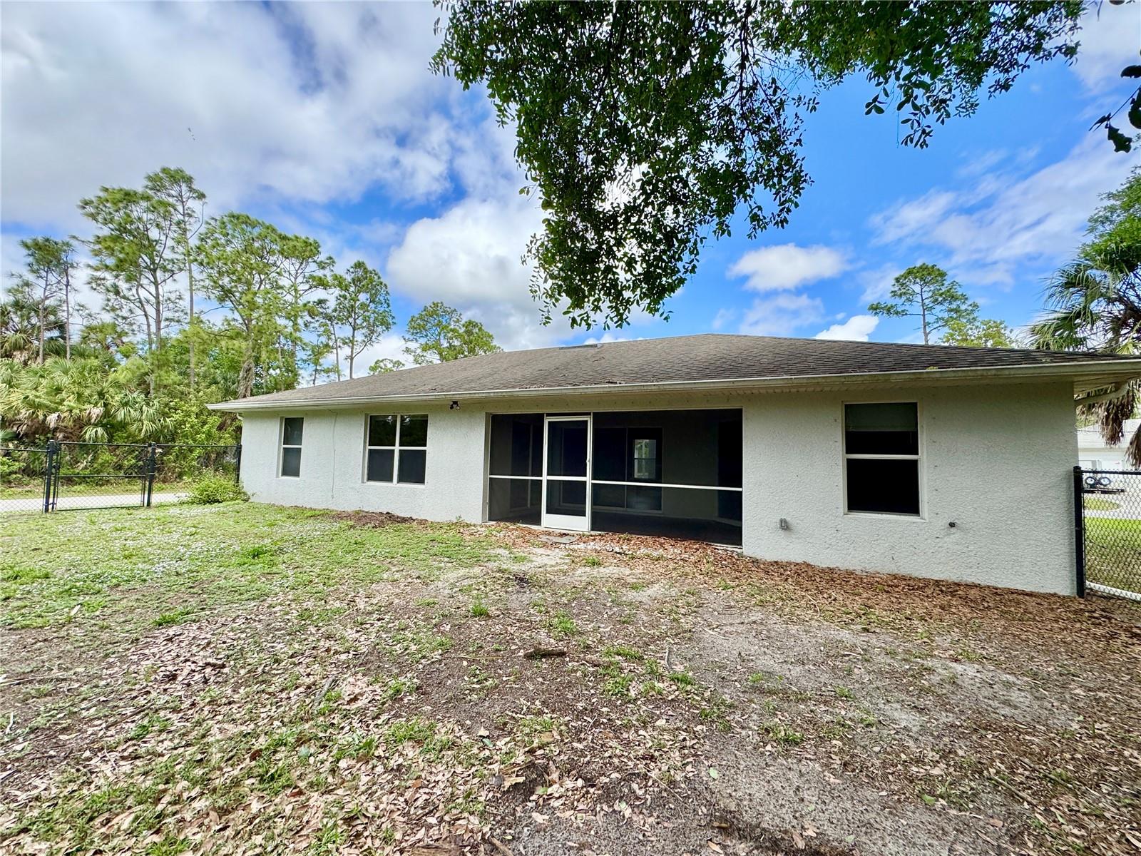 PORT CHARLOTTE SUB 25 - Residential