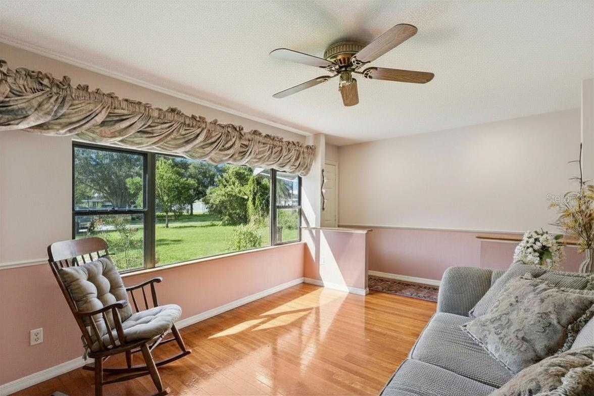 2323 DEVON COURT