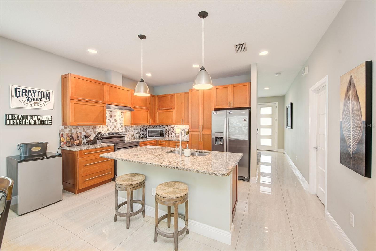 4301 W NASSAU STREET
