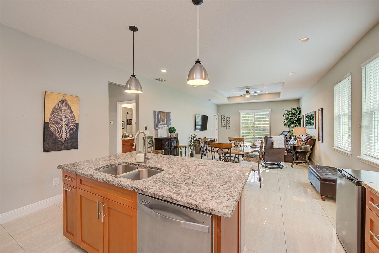 4301 W NASSAU STREET